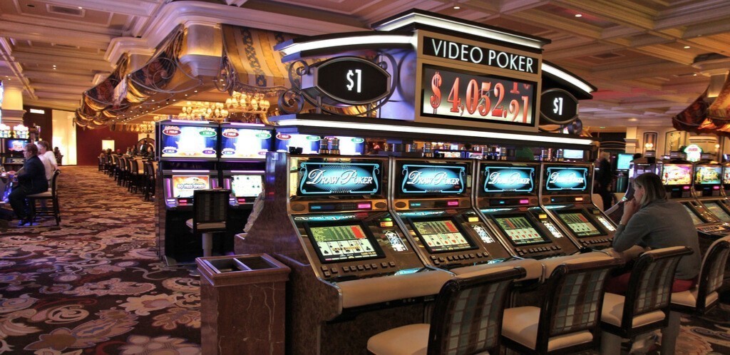 Estrategia de Video Poker Online